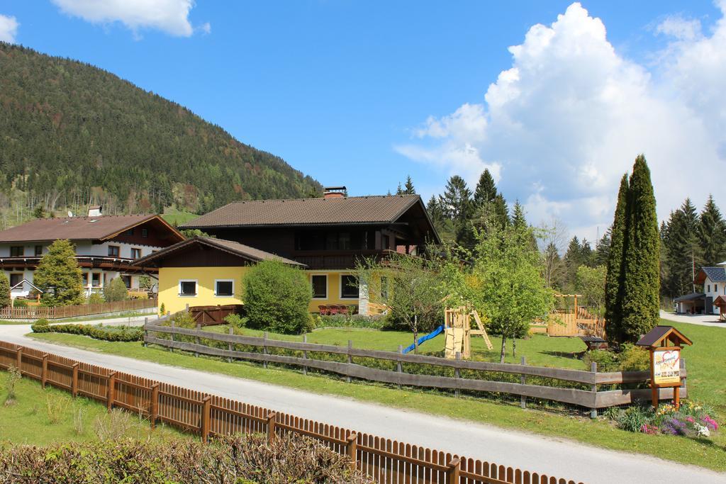 Appartement Mama Haus im Ennstal Exterior photo